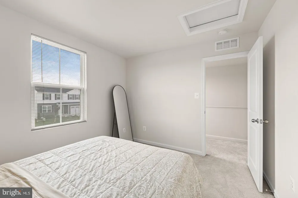 145 DURSLEY CIR Middletown, VA 22645