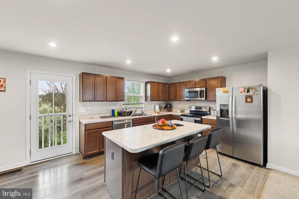 145 DURSLEY CIR Middletown, VA 22645
