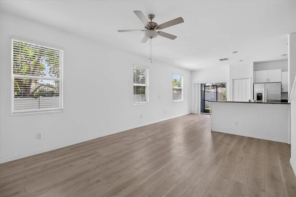 5226 FORUM BOULEVARD Holiday, FL 34690