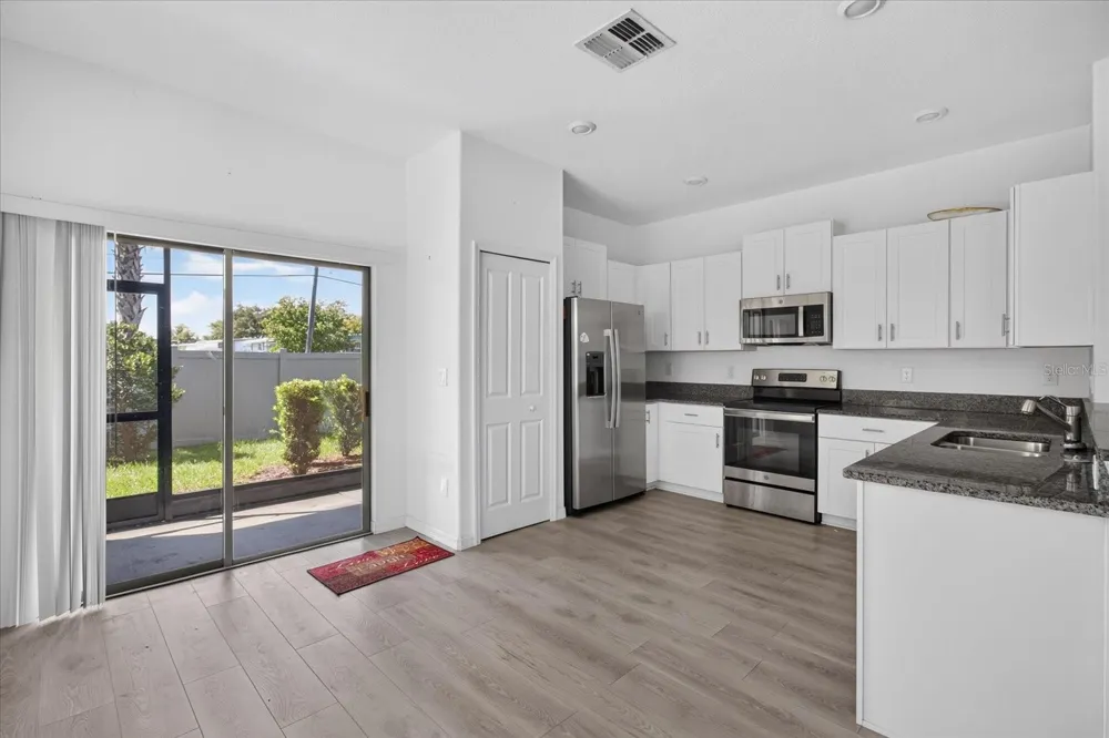 5226 FORUM BOULEVARD Holiday, FL 34690