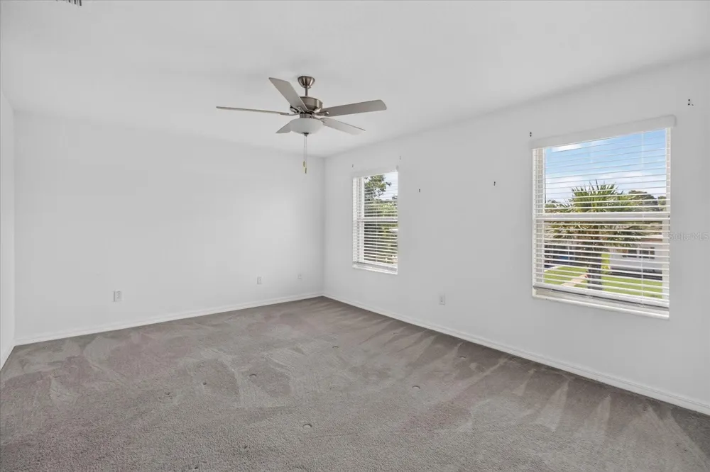 5226 FORUM BOULEVARD Holiday, FL 34690
