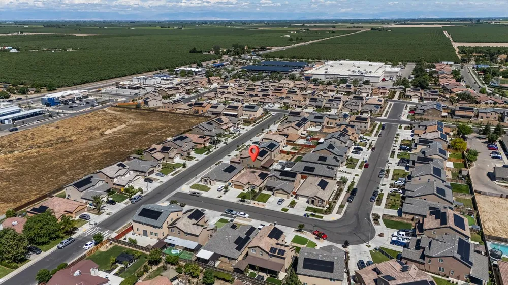 174 S Karen Avenue Kerman, CA 93630