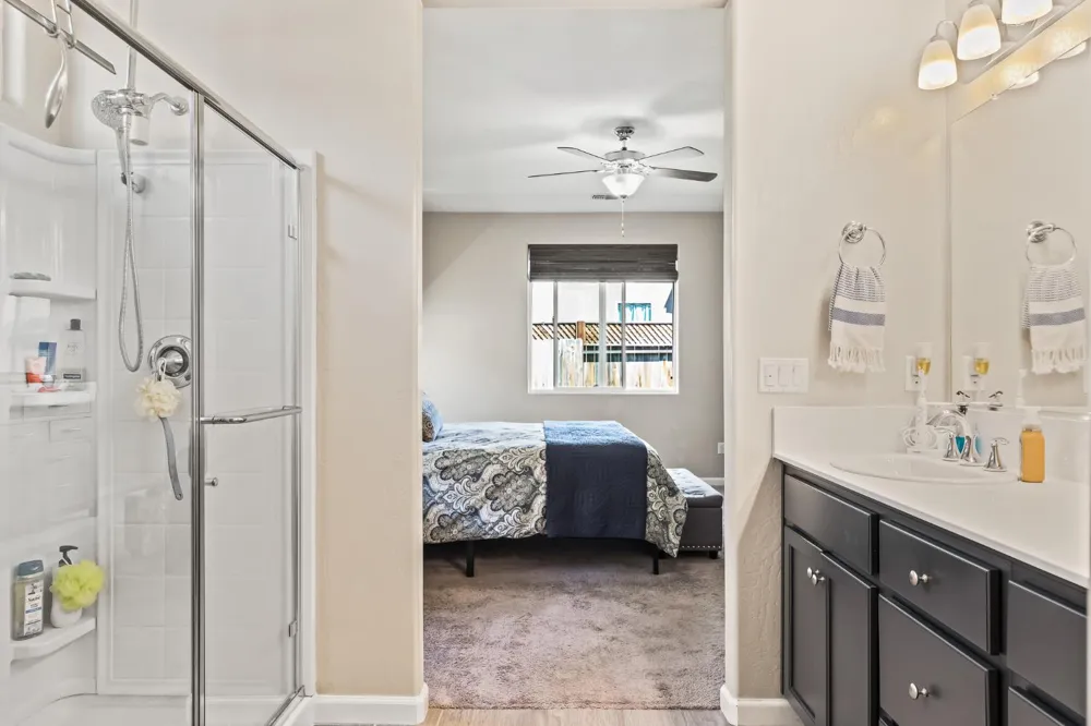 174 S Karen Avenue Kerman, CA 93630