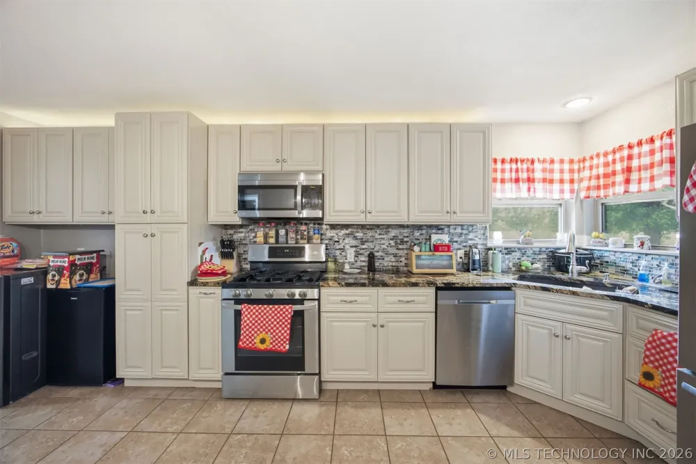 1344 S 13th McAlester, OK 74501