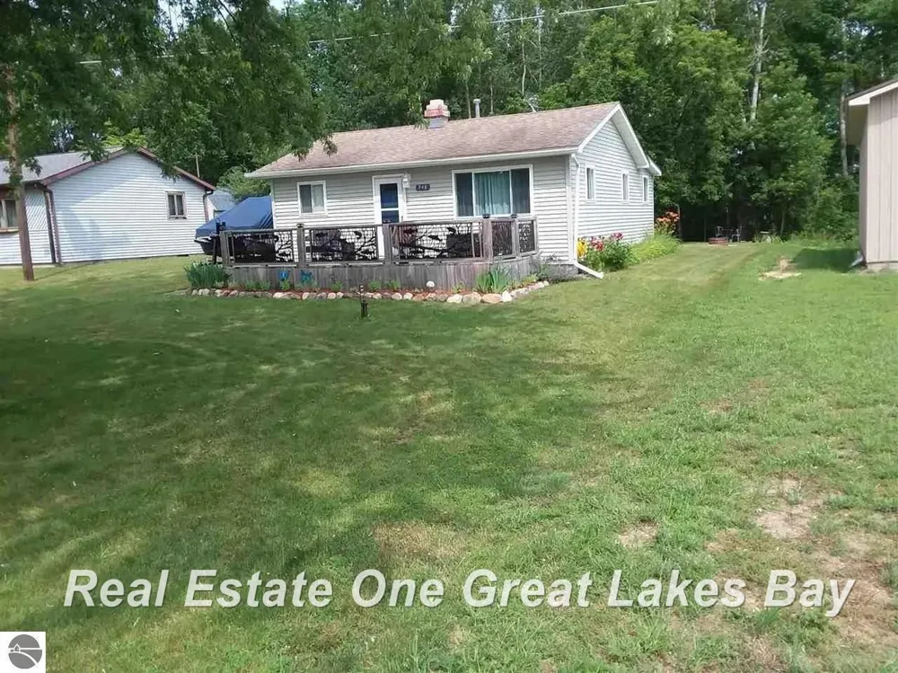 948 Richland Avenue Hill Township, MI 48635