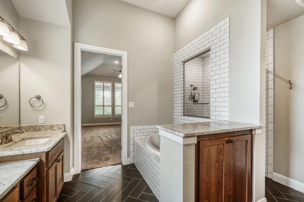 1401 Calago Cove Leander, TX 78641