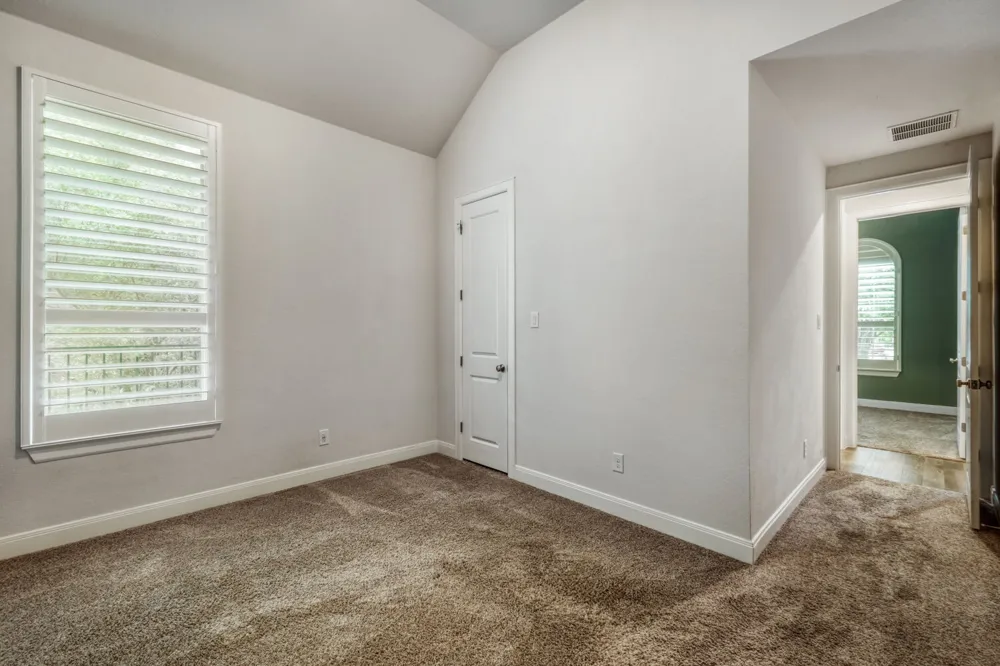 1401 Calago Cove Leander, TX 78641