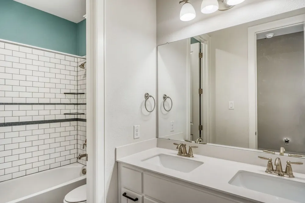 1401 Calago Cove Leander, TX 78641