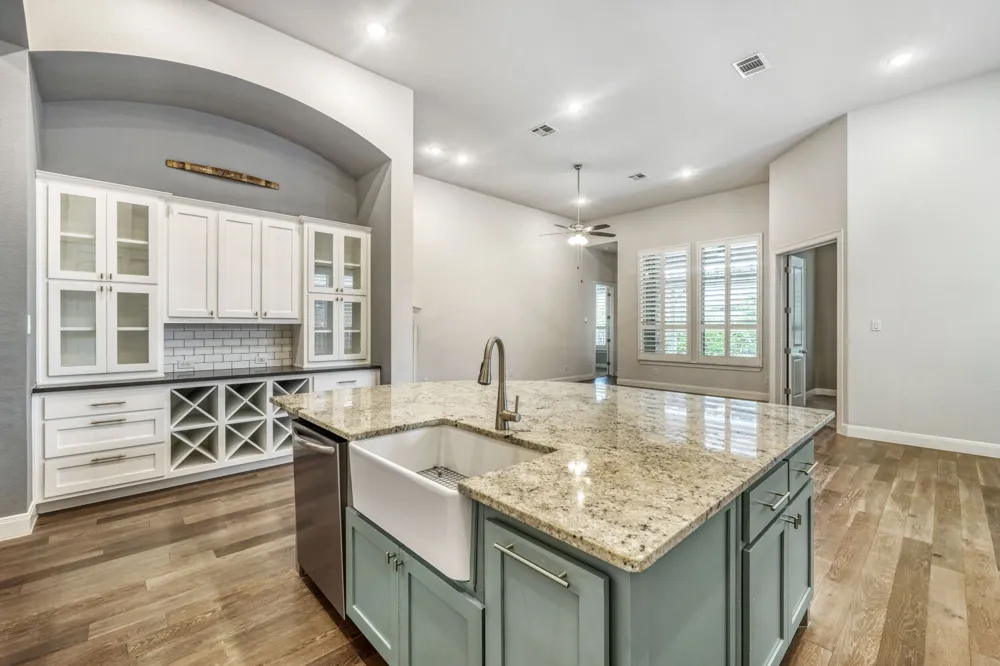 1401 Calago Cove Leander, TX 78641
