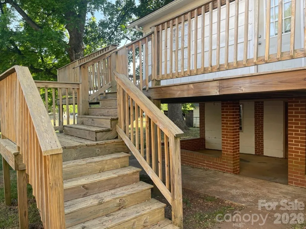 119 Pine Street Badin, NC 28009