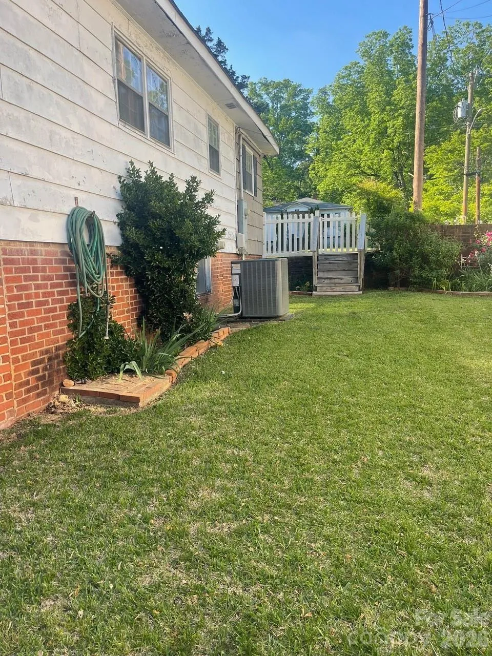 119 Pine Street Badin, NC 28009