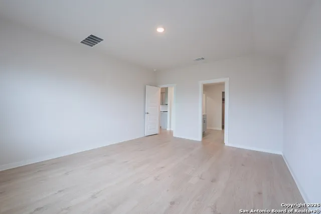 125 Nicks Cv Lockhart, TX 78644
