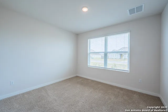 125 Nicks Cv Lockhart, TX 78644