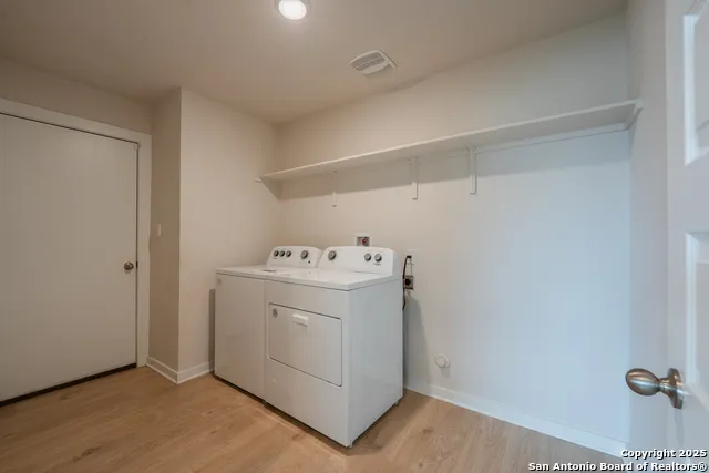 125 Nicks Cv Lockhart, TX 78644