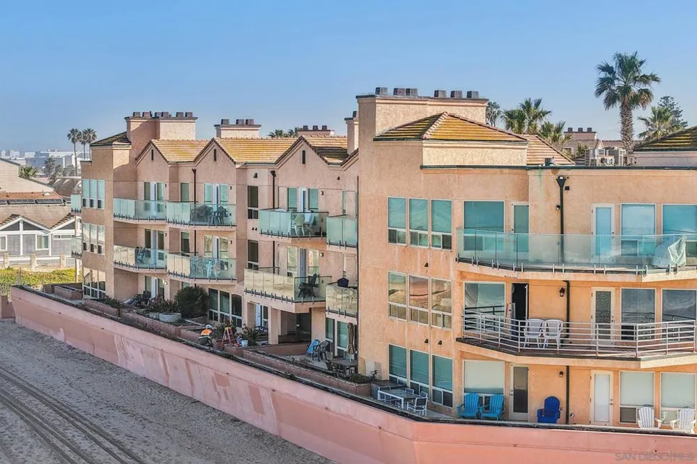 714 Seacoast Dr #104 Imperial Beach, CA 91932