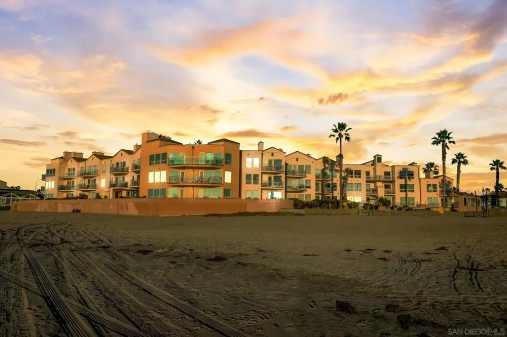 714 Seacoast Dr #104 Imperial Beach, CA 91932