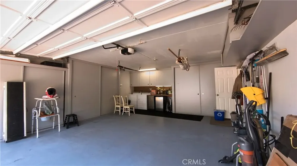 7805 Richard Lucerne, CA 95458