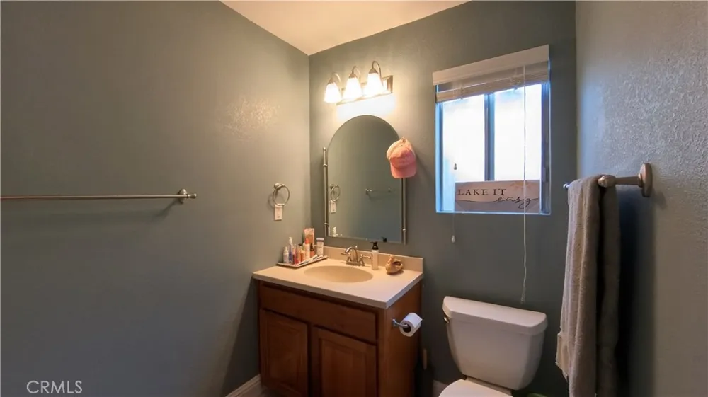 7805 Richard Lucerne, CA 95458