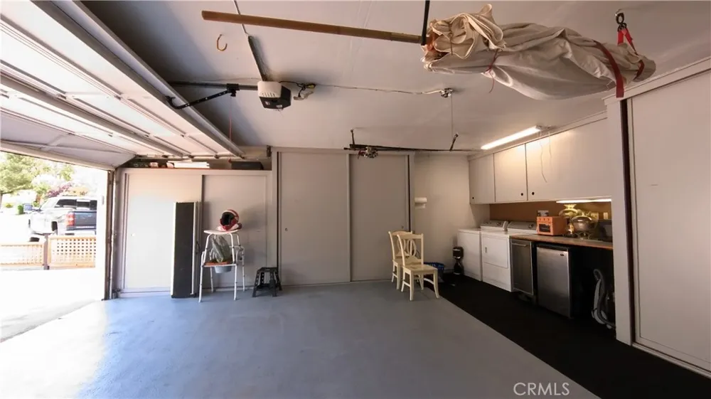 7805 Richard Lucerne, CA 95458