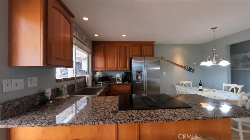 7805 Richard Lucerne, CA 95458