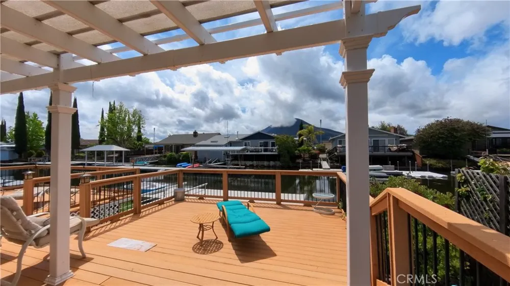 7805 Richard Lucerne, CA 95458