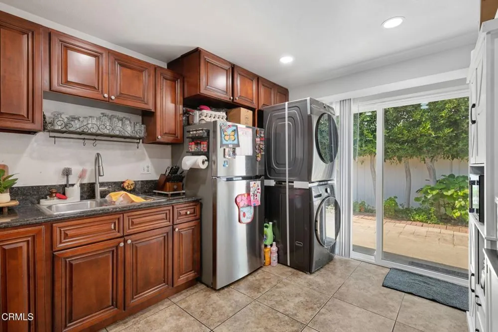 2334 Alexander Street Oxnard, CA 93033