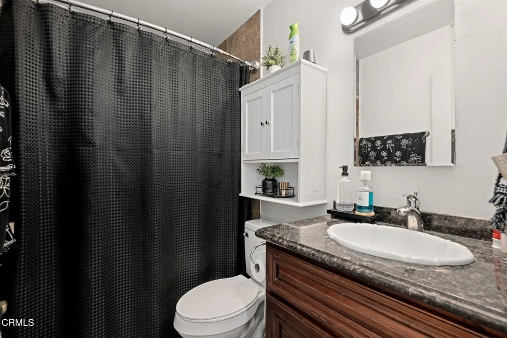 2334 Alexander Street Oxnard, CA 93033