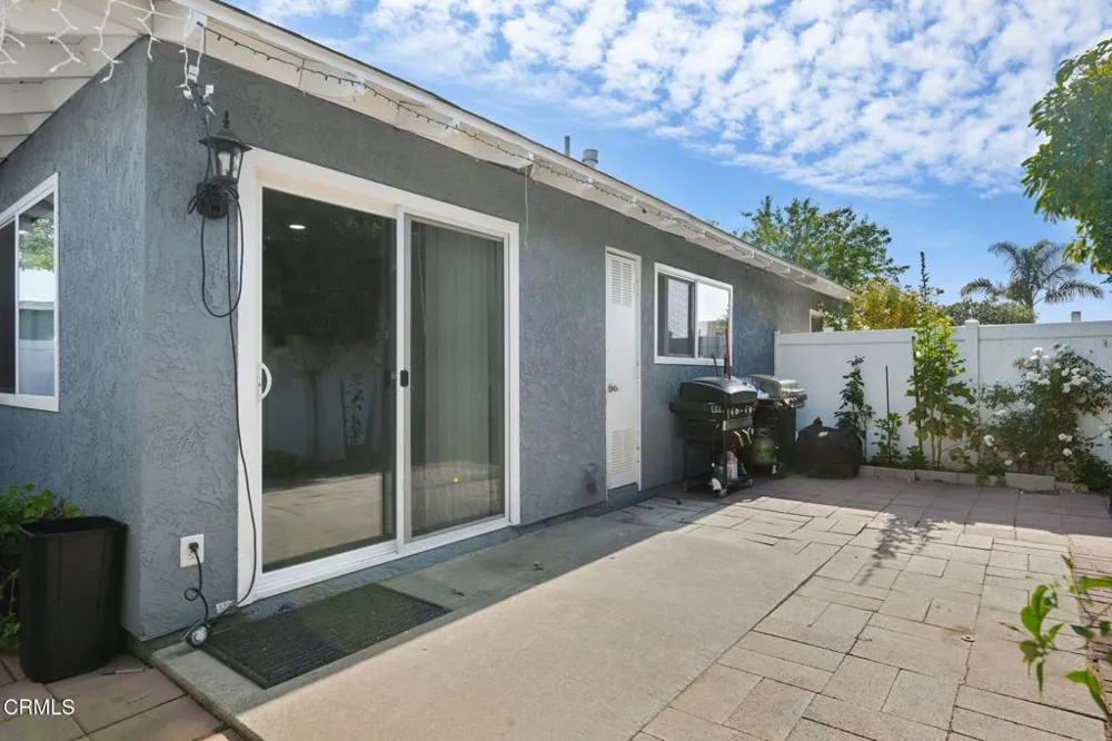 2334 Alexander Street Oxnard, CA 93033