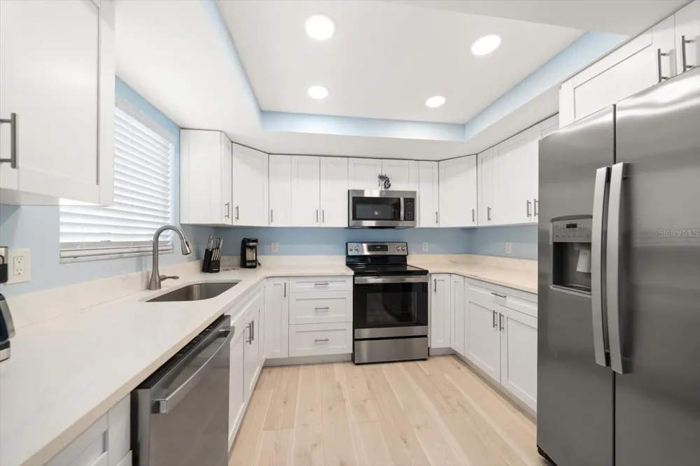 900 GULF BOULEVARD #204 Indian Rocks Beach, FL 33785