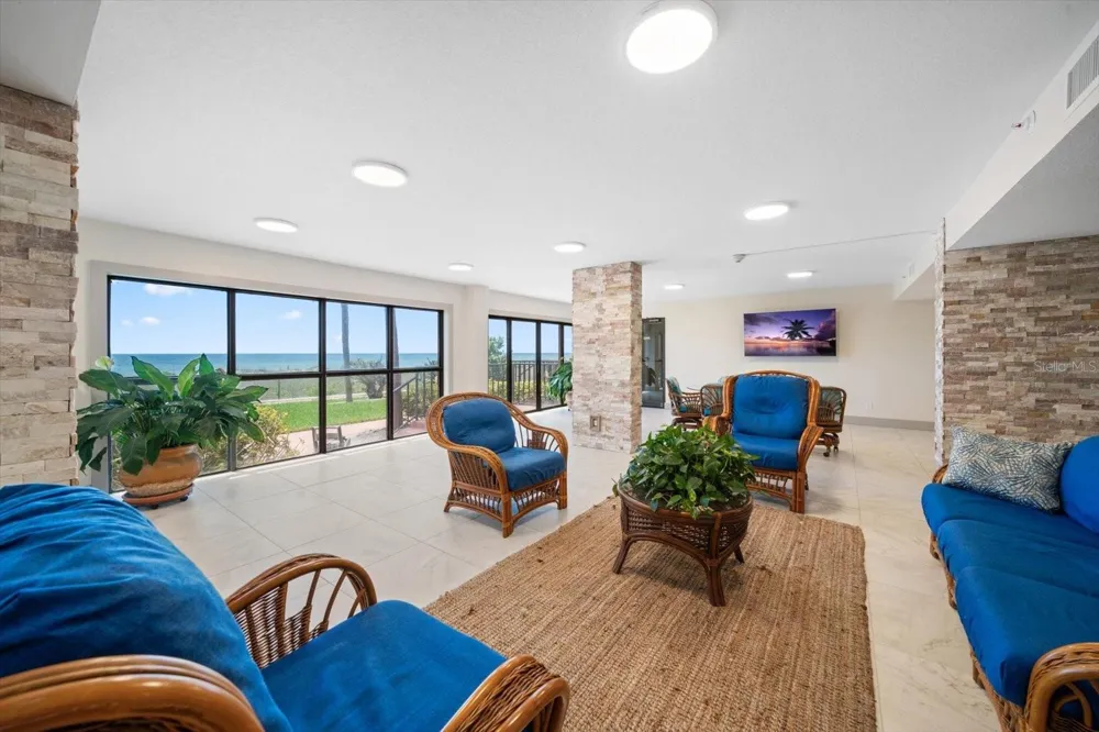 900 GULF BOULEVARD #204 Indian Rocks Beach, FL 33785