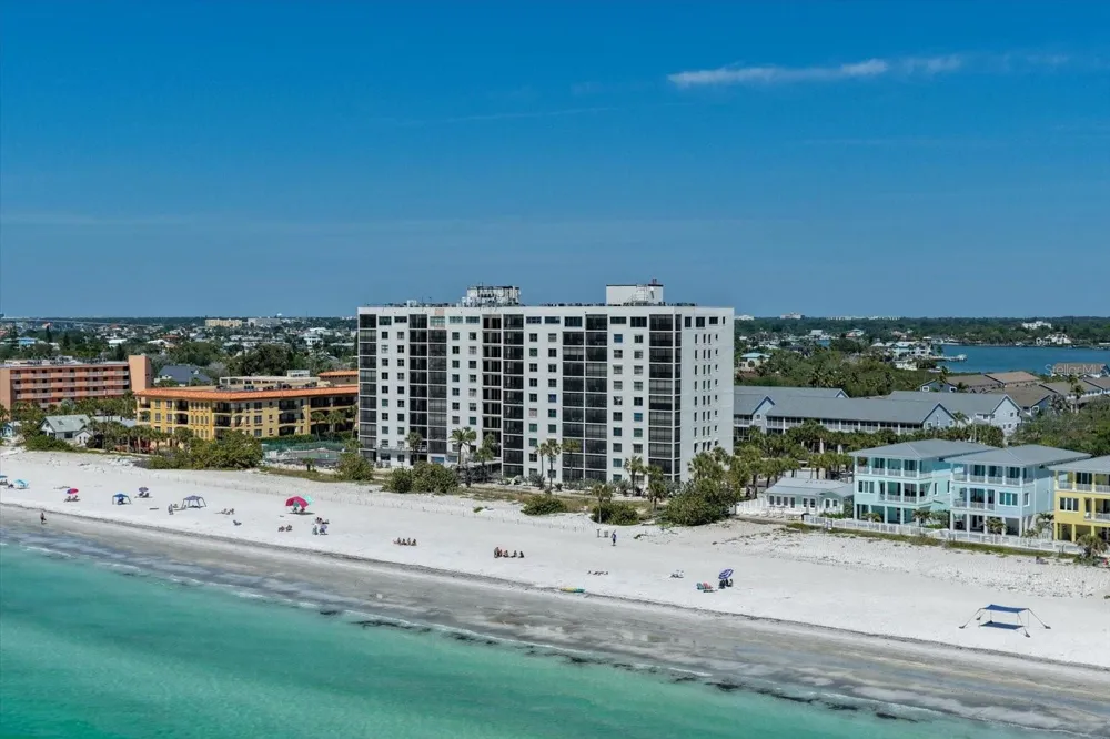 900 GULF BOULEVARD #204 Indian Rocks Beach, FL 33785