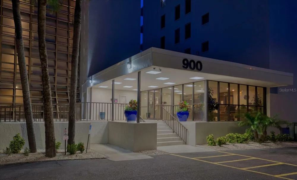 900 GULF BOULEVARD #204 Indian Rocks Beach, FL 33785