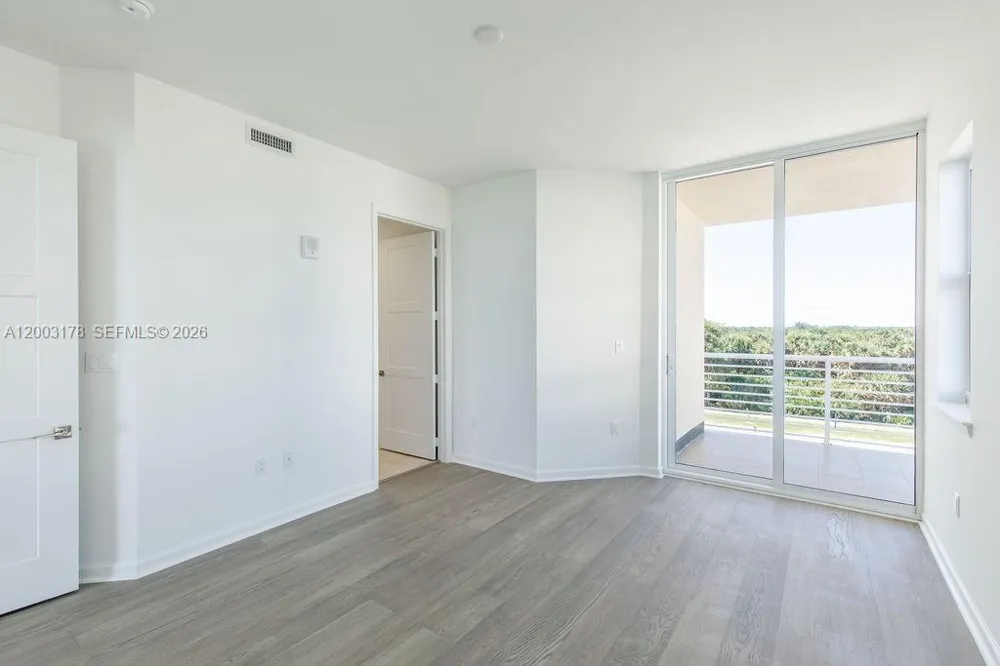 4802 Highway A1a #3D Hutchinson Island, FL 34949