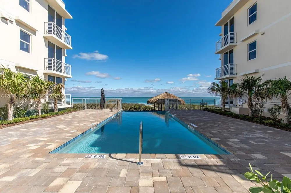 4802 Highway A1a #3D Hutchinson Island, FL 34949