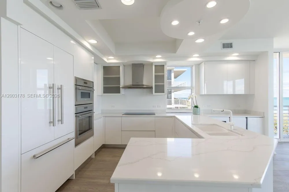 4802 Highway A1a #3D Hutchinson Island, FL 34949