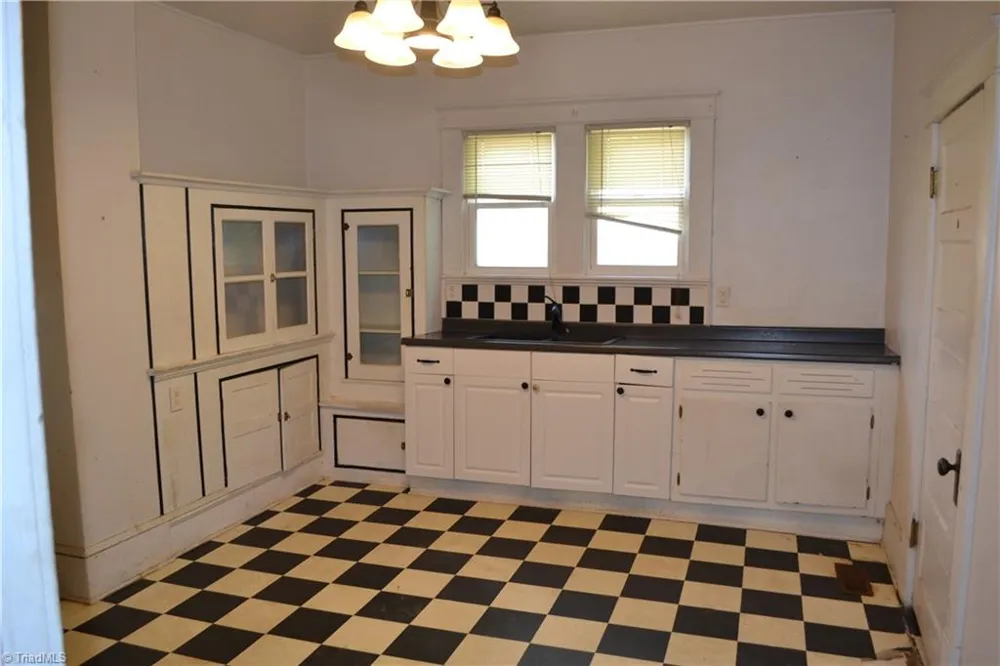 100 E Academy Street Madison, NC 27025