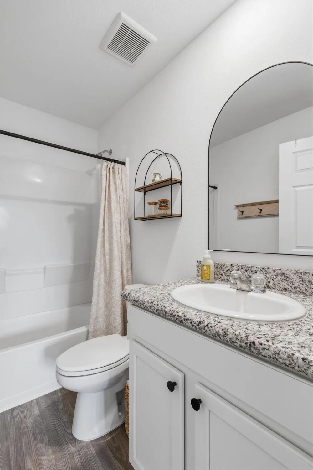 1307 Winding Willow Drive Pinehurst, TX 77362