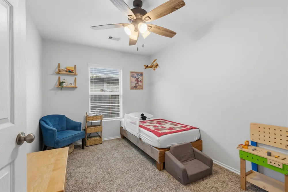 1307 Winding Willow Drive Pinehurst, TX 77362