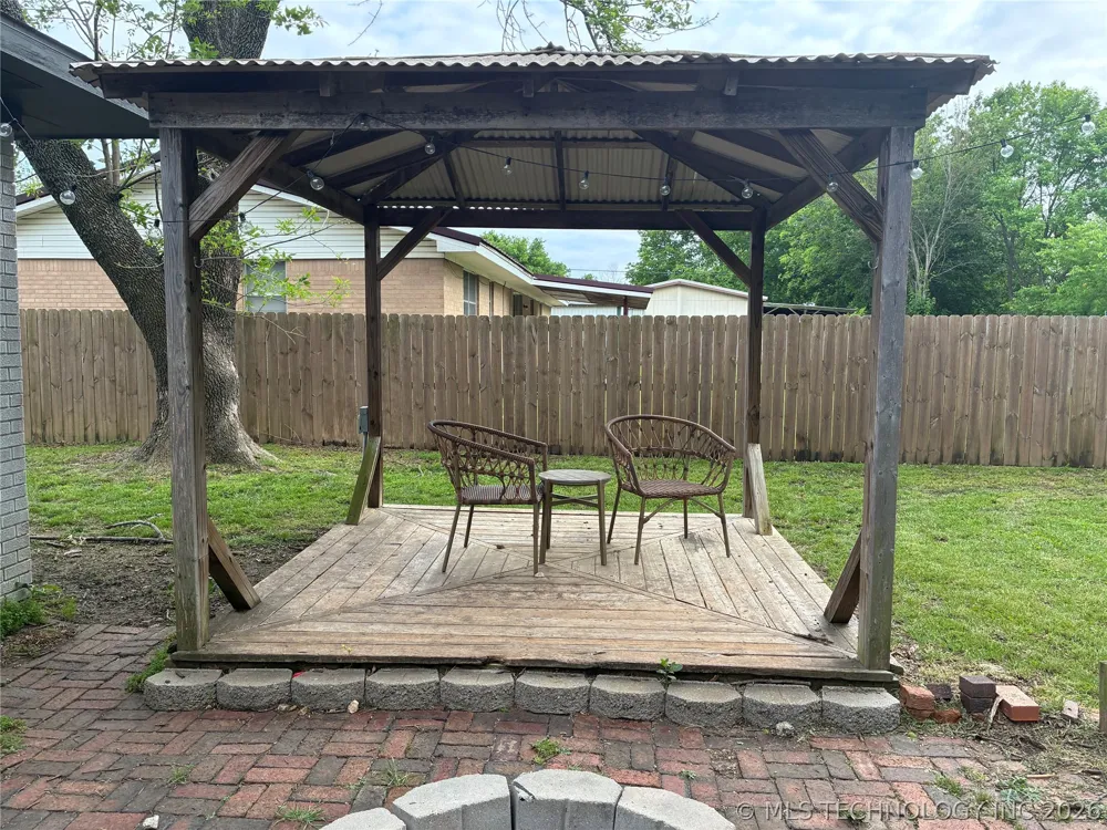 803 Marshall Street Kingston, OK 73439