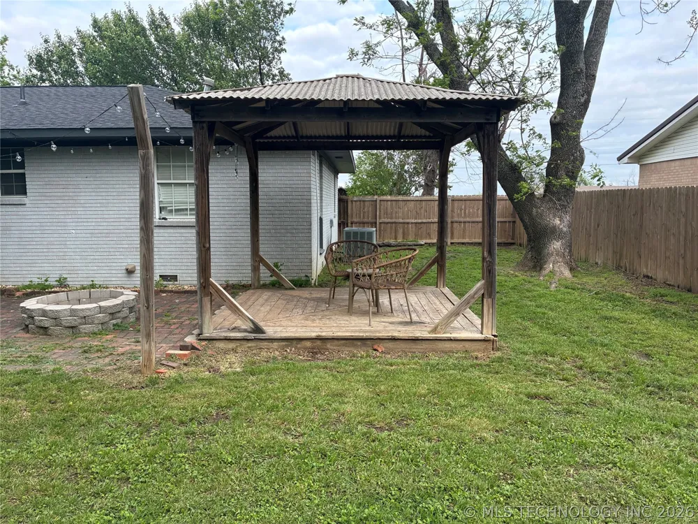 803 Marshall Street Kingston, OK 73439