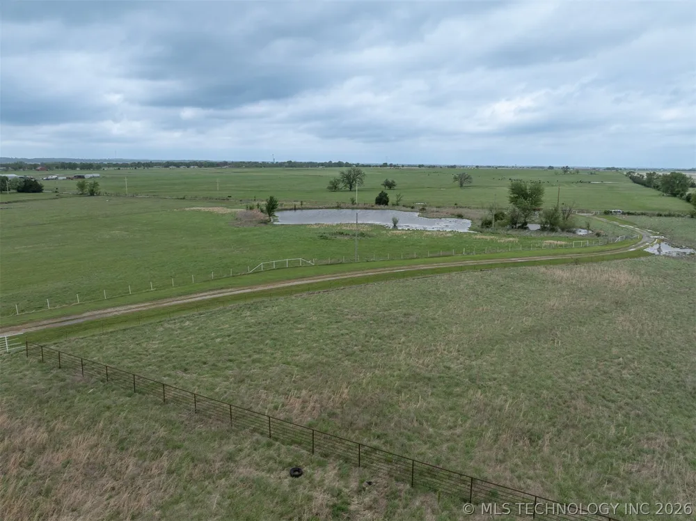 437703 E 340 ROAD Big Cabin, OK 74301