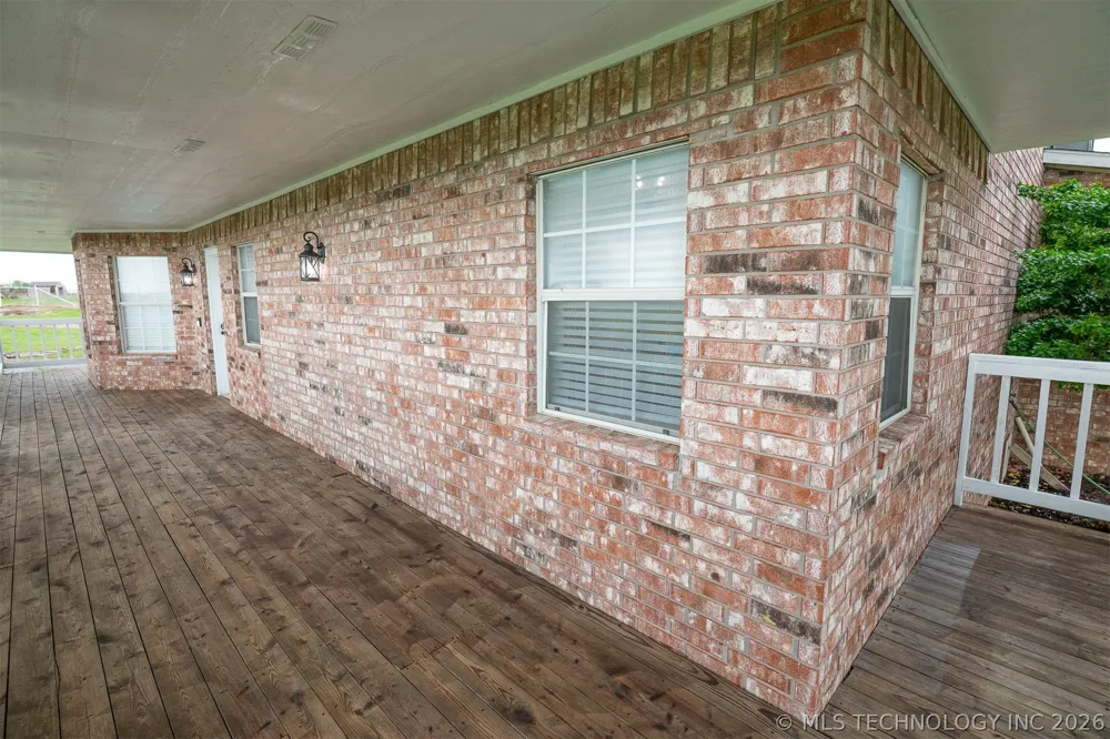 437703 E 340 ROAD Big Cabin, OK 74301