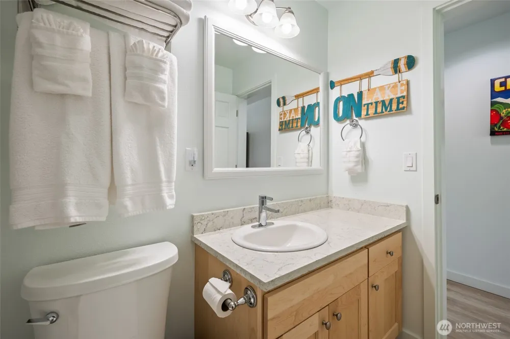 322 W Woodin Avenue #526 Chelan, WA 98816