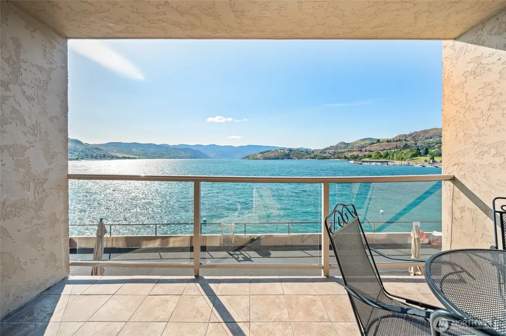 322 W Woodin Avenue #526 Chelan, WA 98816