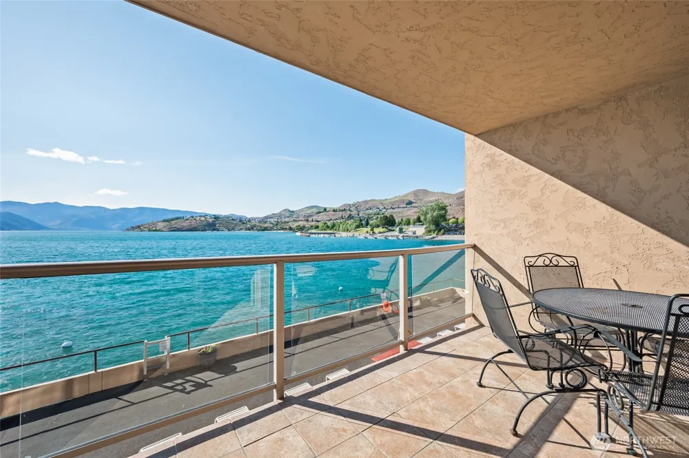 322 W Woodin Avenue #526 Chelan, WA 98816