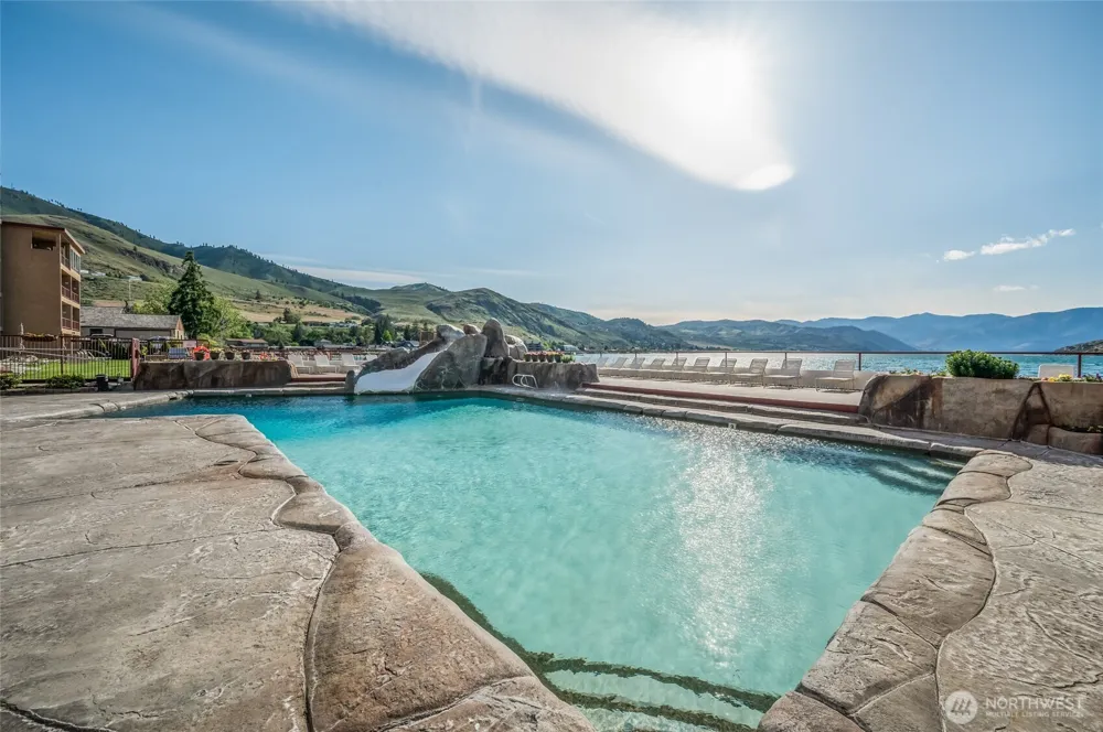 322 W Woodin Avenue #526 Chelan, WA 98816