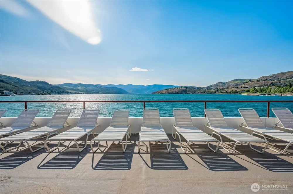 322 W Woodin Avenue #526 Chelan, WA 98816