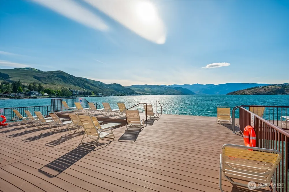 322 W Woodin Avenue #526 Chelan, WA 98816