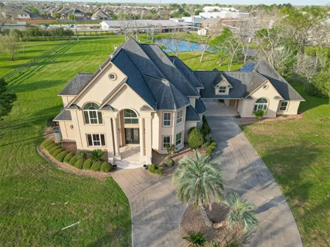 5003 Shiloh Lake Drive