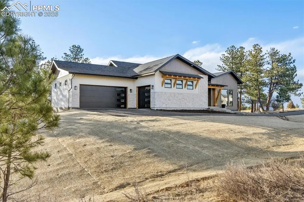 11004 Sunset Oaks Place Franktown, CO 80116